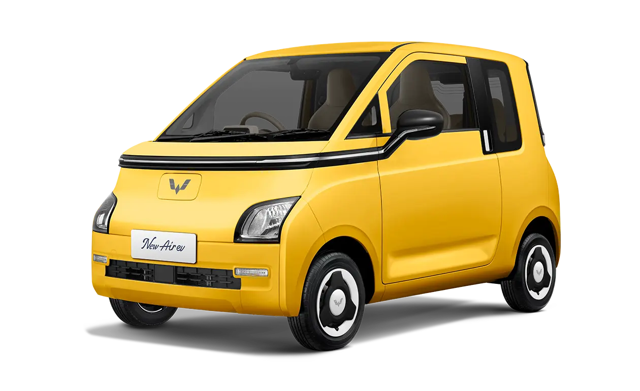 Wuling New Air EV Lite warna kuning, ukuran mungil mudah diparkir di kota